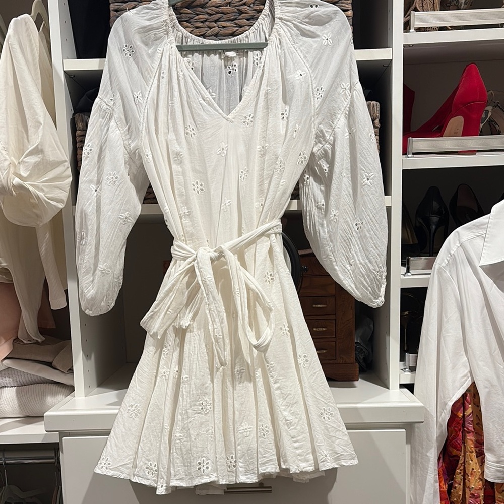 Velvet White Long Sleeve Dress